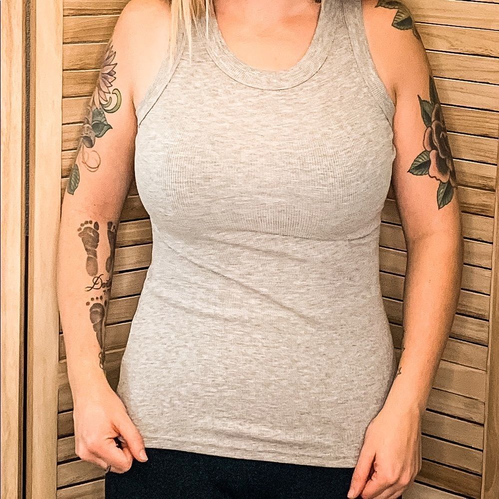 Ribbed round neck tank top